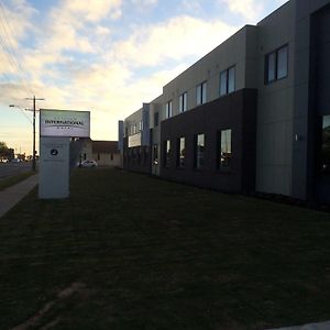 Horsham International Hotel